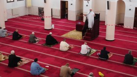 المدارس القرآنية تفتح أبوابها والمصاحف تعود إلى الرفوف