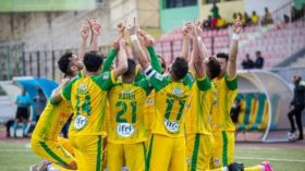 شبيبة القبائل بين مطرقة الإصابات وسندان المنافسة قبل نهائي الكاف