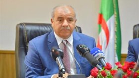 إيداع حسين نسيب وزير الموارد المائية الأسبق الحبس المؤقت