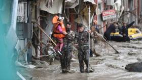 تركيا: مصرع 27 شخصا جراء السيول التي اجتاحت شمالي البلاد