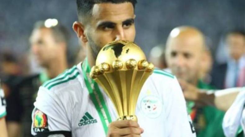 محرز يعلّق على قرعة كأس إفريقيا