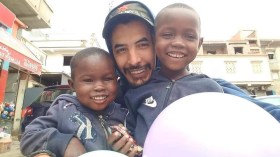 شاهد.. شهادات أصدقاء الشاب الذي تم حرقه حول النية وراء ذهابه لتيزي وزو