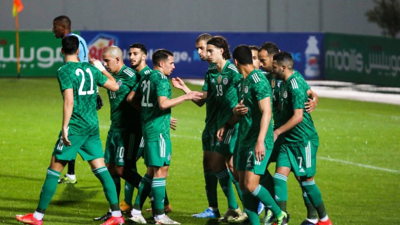 مباراة بوركينا فاسو والجزائر تُلعب بِالمغرب