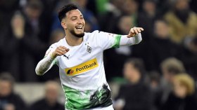 لاعب أمريكي صاعد يهدد مكانة بن سبعيني في غلادباخ الألماني