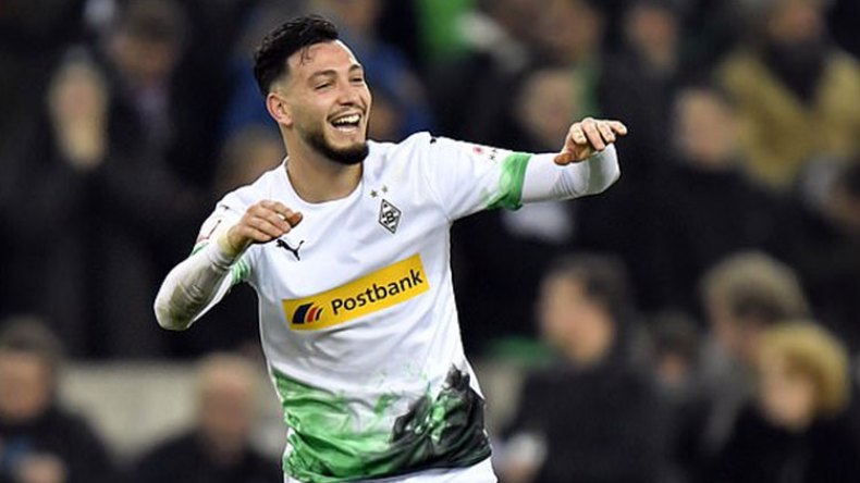 لاعب أمريكي صاعد يهدد مكانة بن سبعيني في غلادباخ الألماني