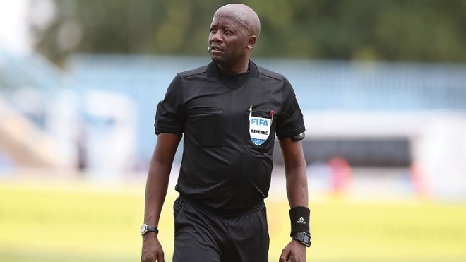 الحكم الذي عاقب المولودية يُشرف على مباراة بوركينا فاسو والجزائر