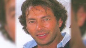 اتصالات دولية لاستلام فريد بجاوي