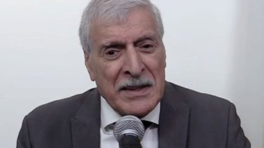 Mandat d’arrêt international contre Ferhat M’henni