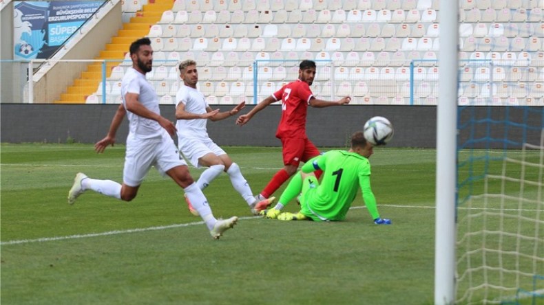 “غشة” يُهدي الفوز لِفريقه أنطاليا سبور