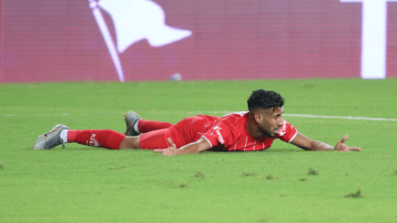 غشة يتألّق في أوّل مباراة رسمية