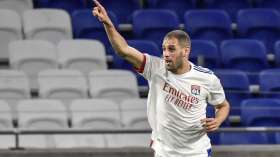 هل يُحرز سليماني لقب الدوري الأوروبي؟