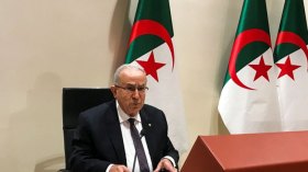 الدبلوماسية الجزائرية تبحث استعادة بعدها الإفريقي