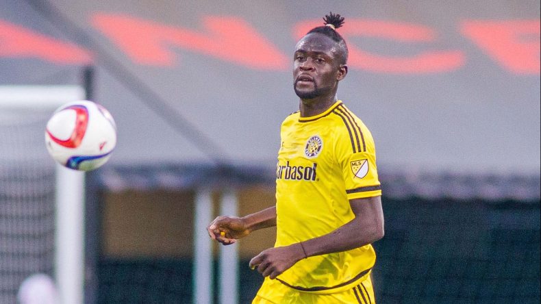 السيراليوني كي كامارا: كنتُ أتمنّى فوجا لا يضمّ الجزائر بطلة إفريقيا