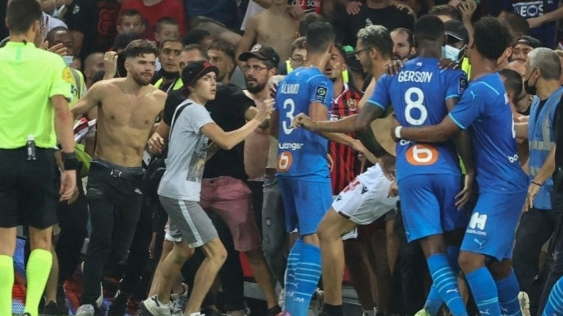 بِالفيديو: عنف وإيقاف مباراة فريق “بوداوي” ونادي مرسيليا