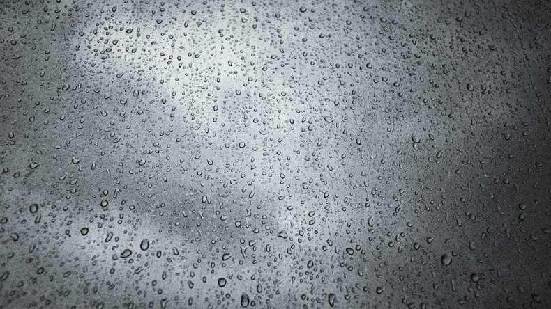 نشرية خاصة: أمطار رعدية عبر 27 ولاية