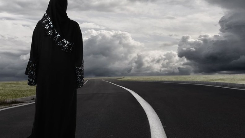 7 حلول عملية لمحاصرة العنوسة