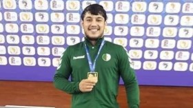 بوجملين يسقط أمام الإيراني وخيبات جديدة في المنعرج الأخير