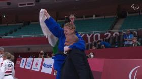 شيرين عبد اللاوي تهدي الجزائر أول ذهبية في الألعاب البارالمبية