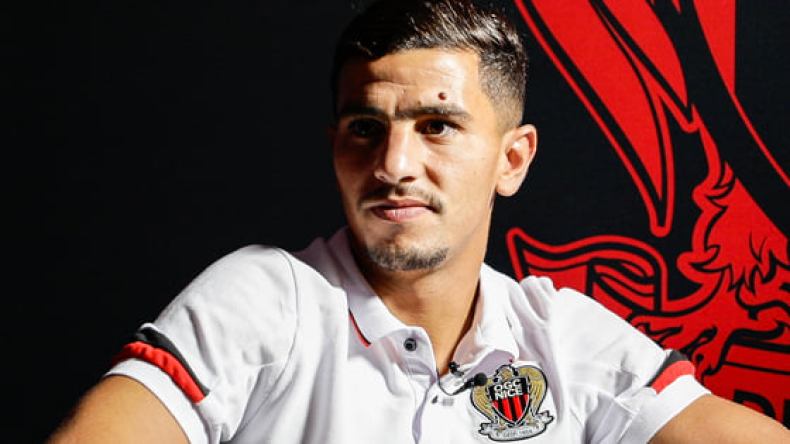 نيس يحتفي بمئوية يوسف عطال في الدوري الفرنسي