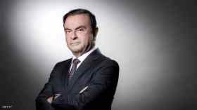 كارلوس غُصن.. عندما يصبح المُنقِذ هاربا