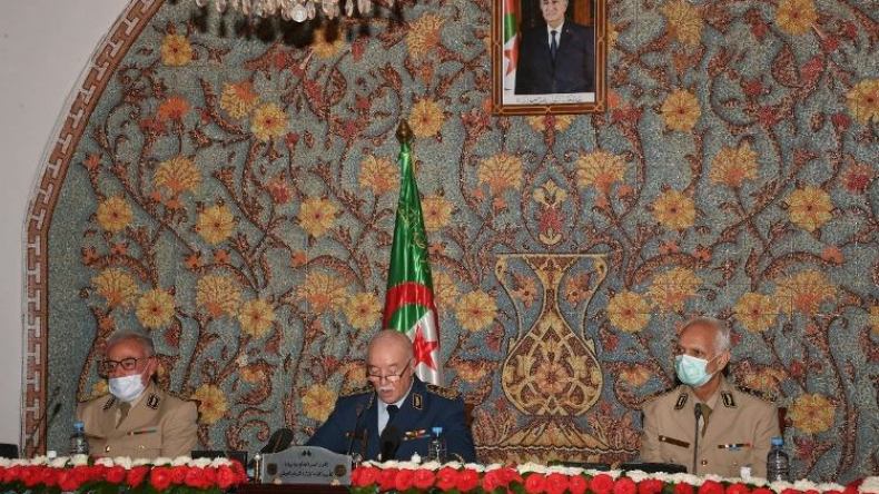  تنصيب اللواء محمد البشير سويد مديرا مركزيا لمصالح الصحة العسكرية بالنيابة
