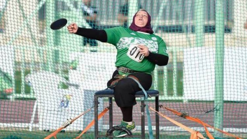 “منحوني 10 ملايين لا تكفي لشراء بدلة.. وكل ما أريده سكنا لعائلتي”