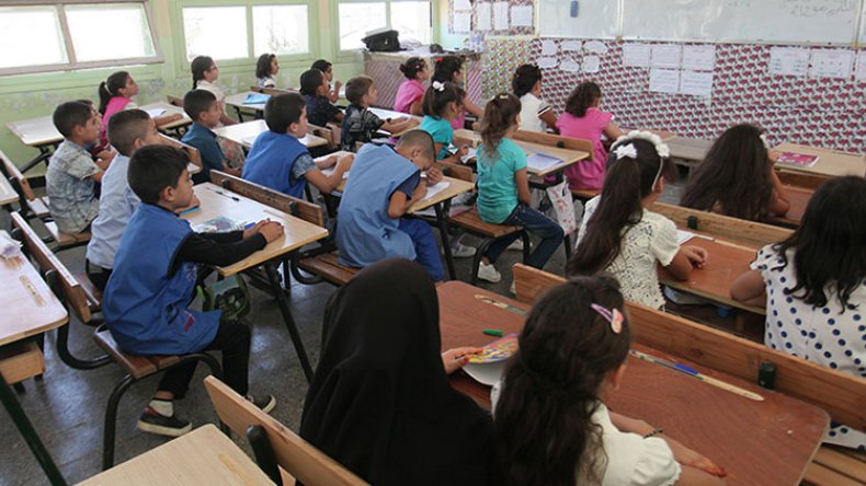 أزمة مياه بالمدارس وأفواج فرعية بـ35 تلميذا