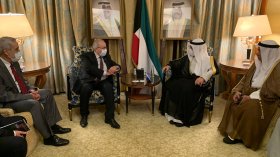 هل تقود الكويت وساطة بين الجزائر والمغرب؟