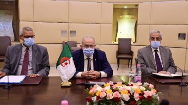 Lamamra au Caire pour participer a la session ordinaire du Conseil de la Ligue arabe