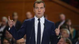 Medvedev a Macron: avez-vous oublié les rivières de sang en Algérie et en Afrique?