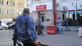 الموجة الثالثة تحرم الجزائريين من العلاج في المستشفيات العمومية