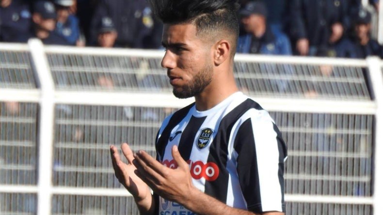 الزمالك المصري يريد قندوسي