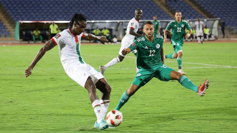 هذا ما قاله الإعلام البوركينابي بعد تعادل “الخيول” مع “الخضر”