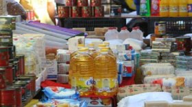 بارونات تخزّن المواد الغذائية لافتعال الندرة ورفع الأسعار