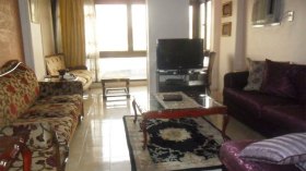 “الشقق المجهزة” بالمدن الساحلية.. خدمات متدنية وأسعار ملتهبة