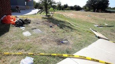 Un avion militaire s’écrase dans une zone résidentielle