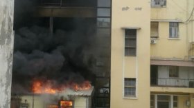 استلام المدارس المحترقة قبل 18 سبتمبر الجاري