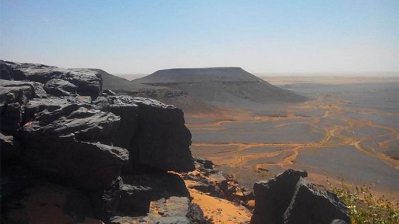 وفد صيني رفيع يعاين منجم غار جبيلات