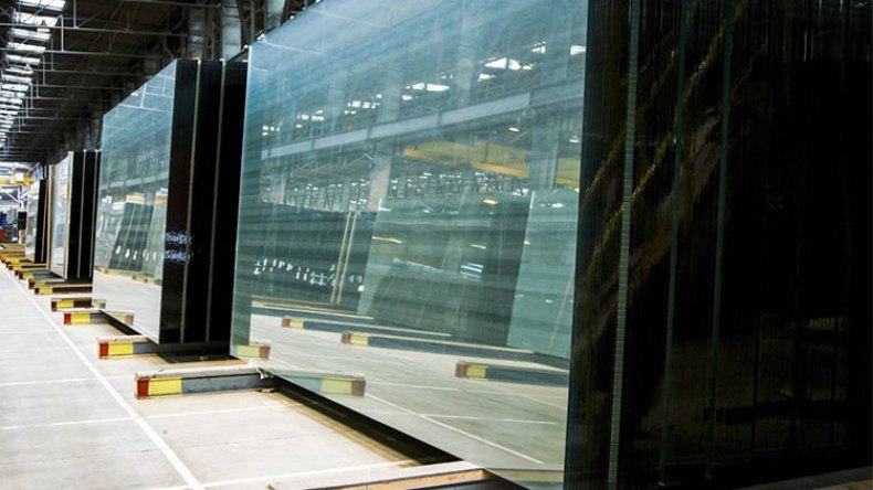 مصنع الزجاج بتبسة يلتهم 130 مليار دون دخول الخدمة