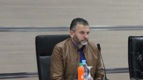 وزير الرياضة يُوقف رئيس اتحادية كرة اليد