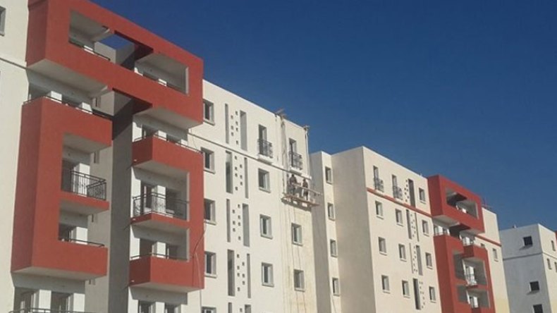 إعذارات للمكتتبين ضمن الترقوي العمومي المتخلفين عن الدفع