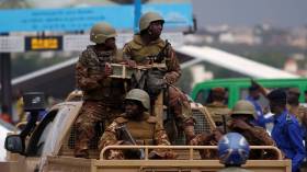 نشر مرتزقة روس على أراضيها.. الحكومة المالية ترد