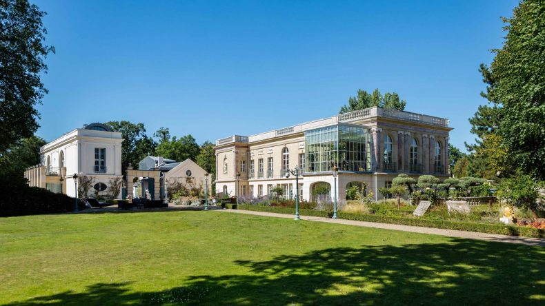 ميسي بِصدد شراء قصر بِمبلغ 48 مليون أورو