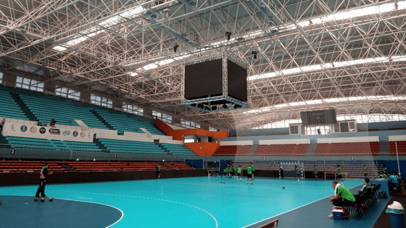 إعادة افتتاح المنشآت الرياضية هذا الإثنين