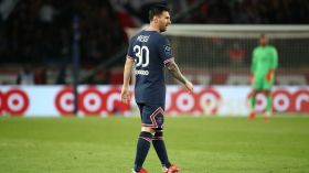 هل هو تقشّف من ميسي أم تجنّب سخط الجمهور الباريسي؟