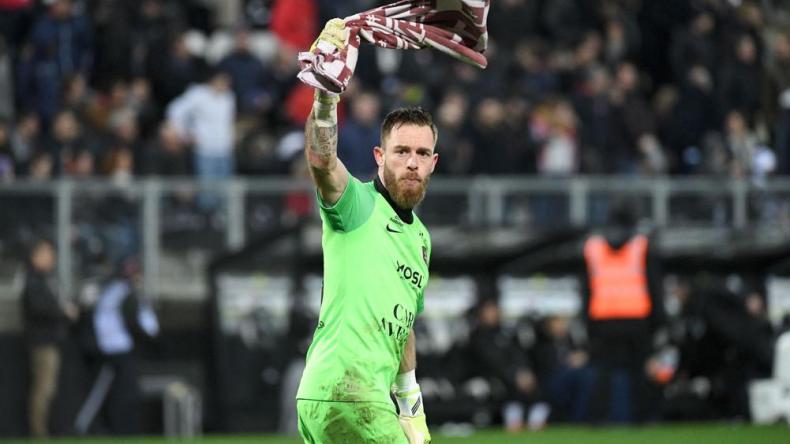 بِالفيديو: مبابي يستفزّ أوكيجة و”المُراهق” نيمار يتجرّأ فجأة!