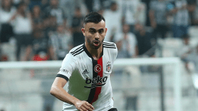 بِالفيديو: غزال يقلب الطّاولة على وجه فريق أنطاليا سبور