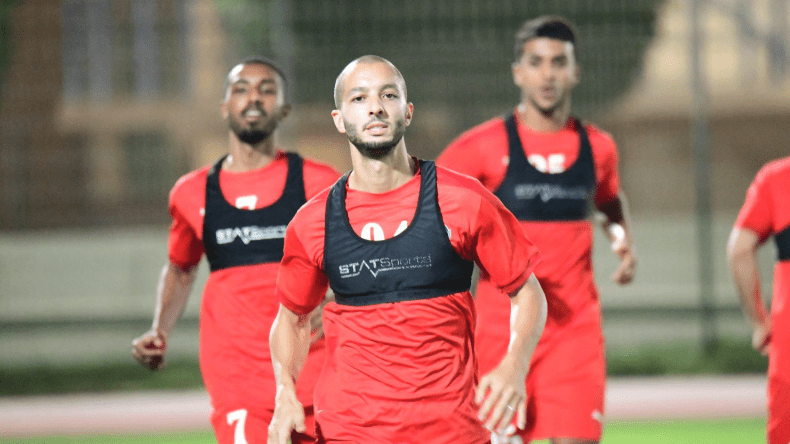 هني يهدي الفوز للغرافة