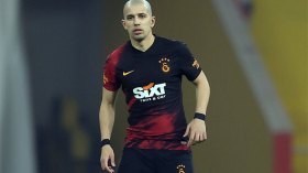 ثلاثة لاعبين مرشحون لتعويض فيغولي في نادي غالاتسراي