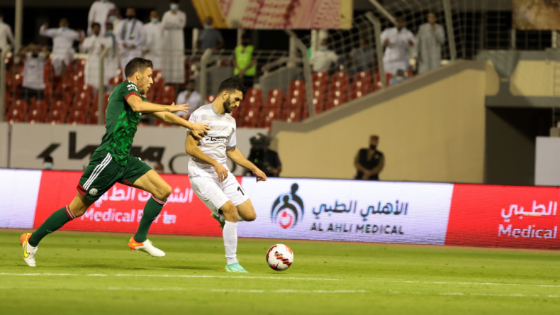 بِالفيديو: سعيود يُبدع ومبولحي يحتجّ